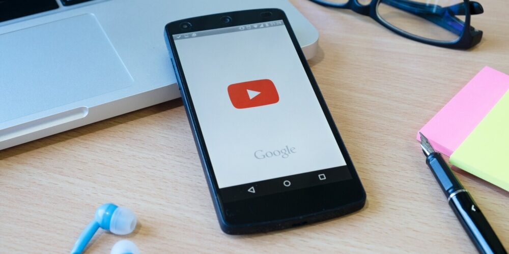 Před dvaceti lety vznikl YouTube. Jaké bylo první nahrané video?