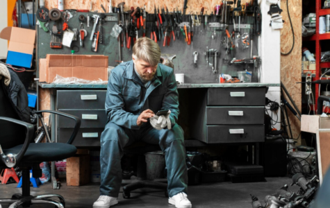 Proč muži tráví hodiny v garáži?